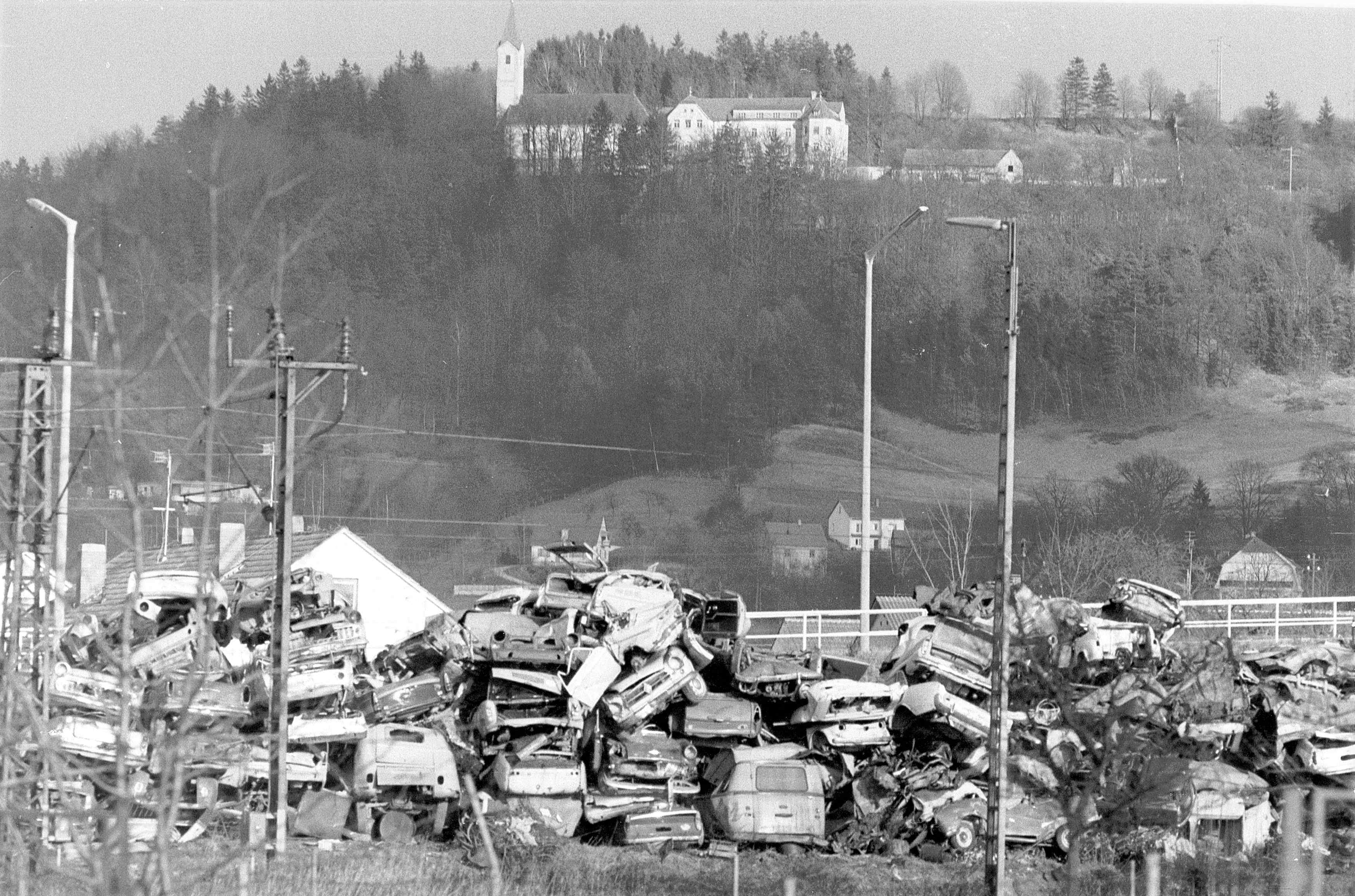 104 Blick auf Maria Hilfberg, Eisen Ginter